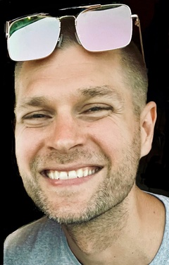 Adam Arnold, MA, LMFT, LADC profile picture